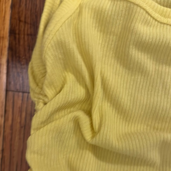 Yellow Ruched Tank Top - Picture 3 of 5